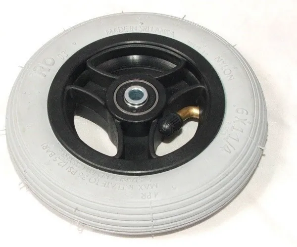 Wiel 150x30mm (6x1.1/4 inch) luchtband grijs