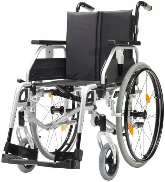 XXL rolstoel tot 170kg optima forma (zitbreedte 52cm) Ook geschikt voor lange mensen