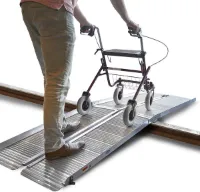 Lange, aluminium oprijplaat drempelhulp opvouwbaar - 240 cm rijgoot rijplaat