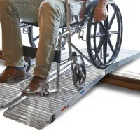 Oprijplaat scootmobiel, drempelhulp drie keer opvouwbaar  - 180 cm