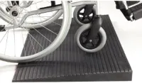Drempelhulp Rubber Budget - 50 mm Hoog - Oprijplaat Voor Rolstoel, Rollator En Scootmobiel - Rubberen Oprijhelling - Recht