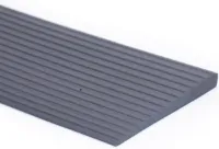 Rubberen drempelhulp (grijs) 1,0 cm hoog met plakstrip